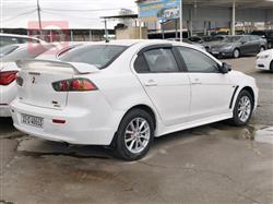 ميتسوبيشي لانسر